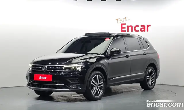 Volkswagen Tiguan, 2020, 77 989 км