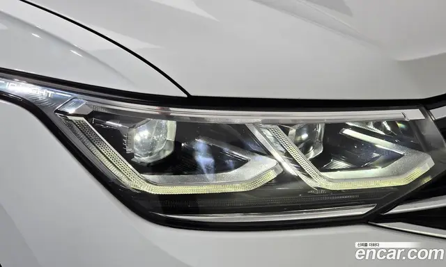 Volkswagen Tiguan 2022 2.0 автомат (гидро), миниатюра 8 Volkswagen Tiguan 2022 2.0 автомат (гидро), миниатюра 8
