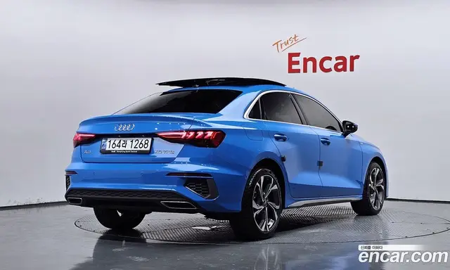 Audi A3 2024 2.0 автомат (гидро), миниатюра 2