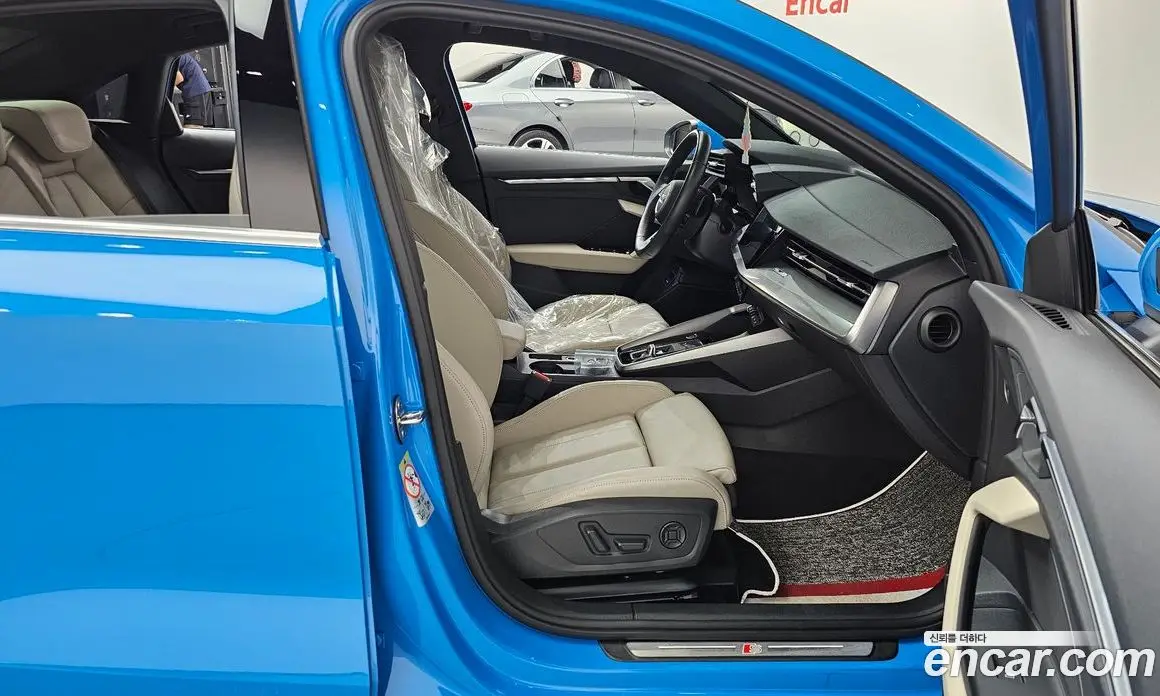 Audi A3 2024 2.0 автомат (гидро), фото 16