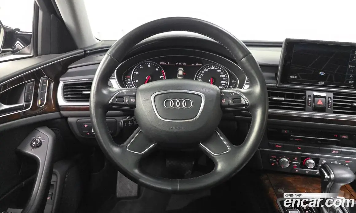 Audi A6 2014 3.0 автомат (гидро), фото 13