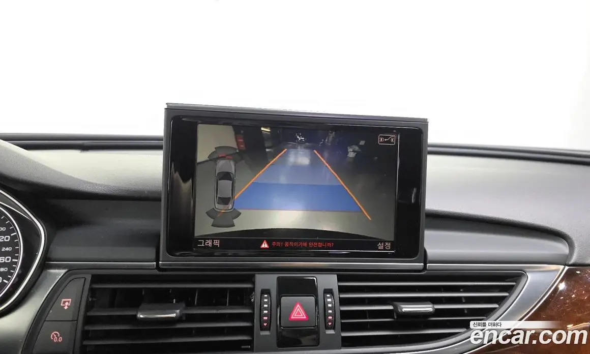 Audi A6 2014 3.0 автомат (гидро), фото 16
