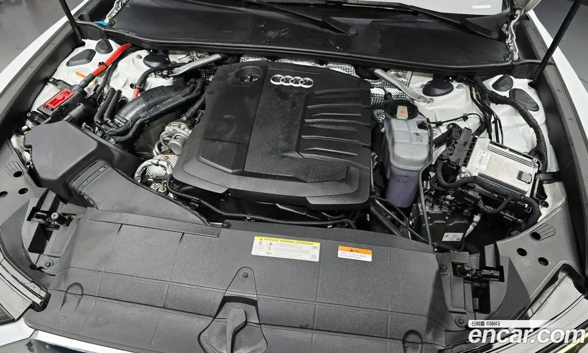 Audi A6 2020 2.0 автомат (гидро), фото 6
