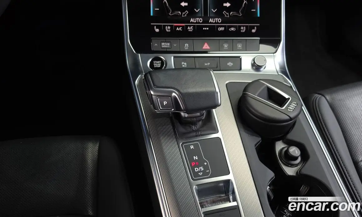 Audi A6 2021 2.0 автомат (гидро), фото 12