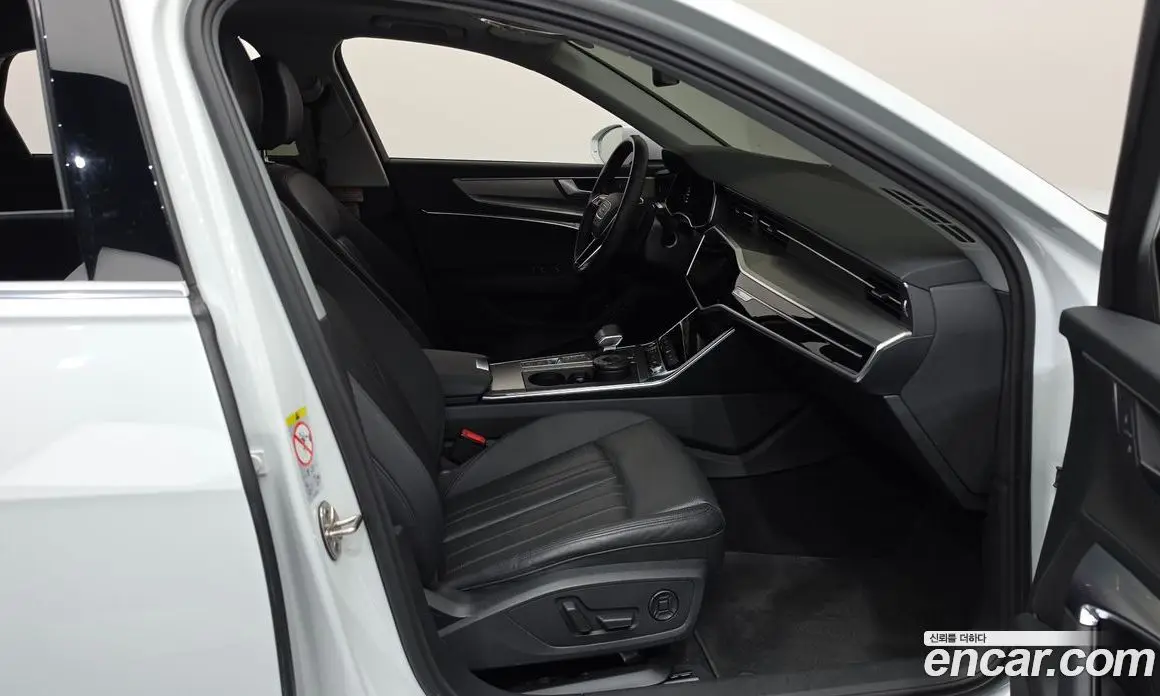 Audi A6 2021 2.0 автомат (гидро), фото 16