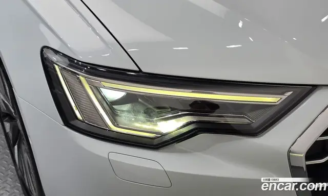 Audi A6 2021 2.0 автомат (гидро), миниатюра 8