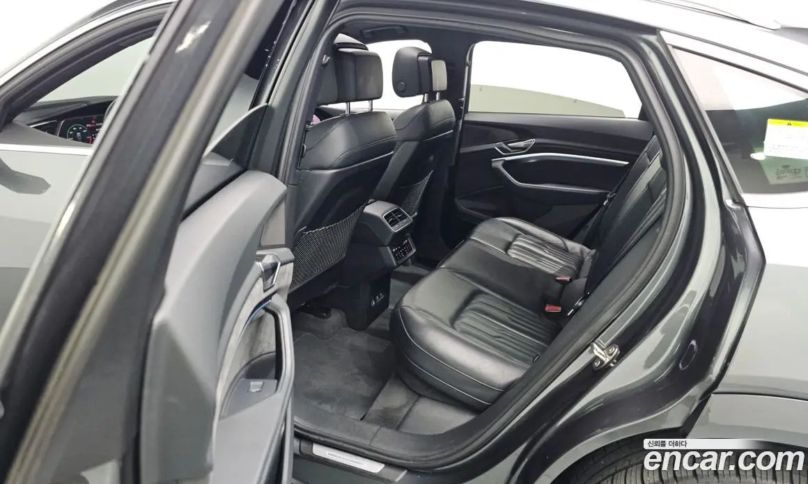 Audi e-tron 2021 0.2 автомат (гидро), фото 19