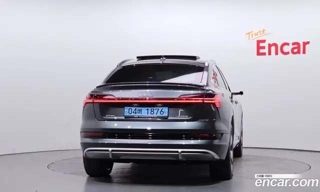 Audi e-tron 2021 0.2 автомат (гидро), миниатюра 4