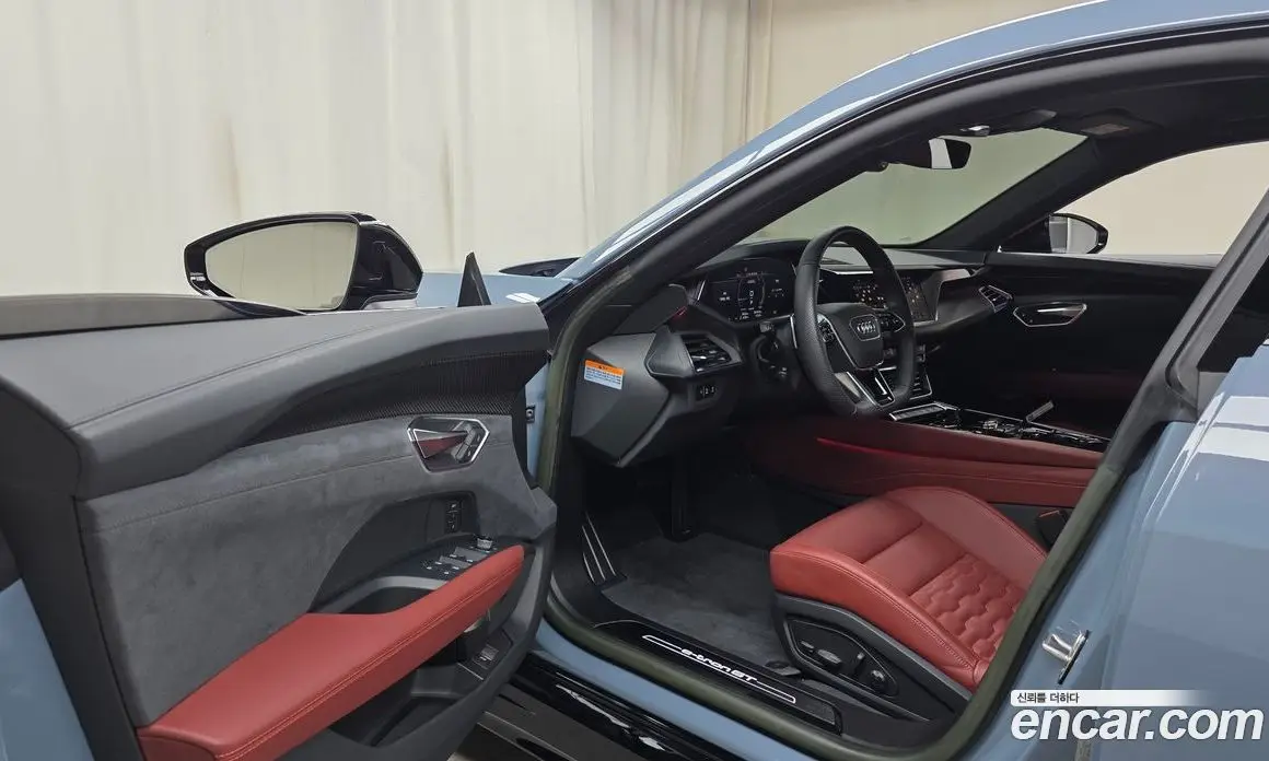 Audi e-tron GT 2022 0.1 автомат (гидро), фото 13 Audi e-tron GT 2022 0.1 автомат (гидро), фото 13