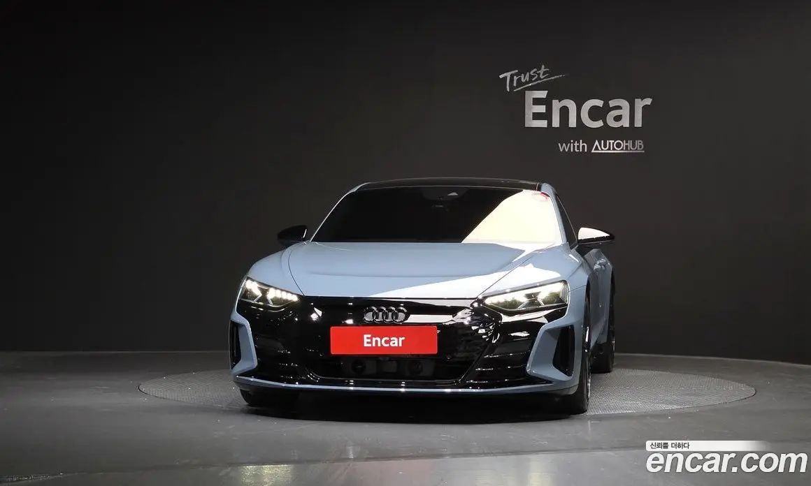 Audi e-tron GT 2022 0.1 автомат (гидро), фото 3 Audi e-tron GT 2022 0.1 автомат (гидро), фото 3