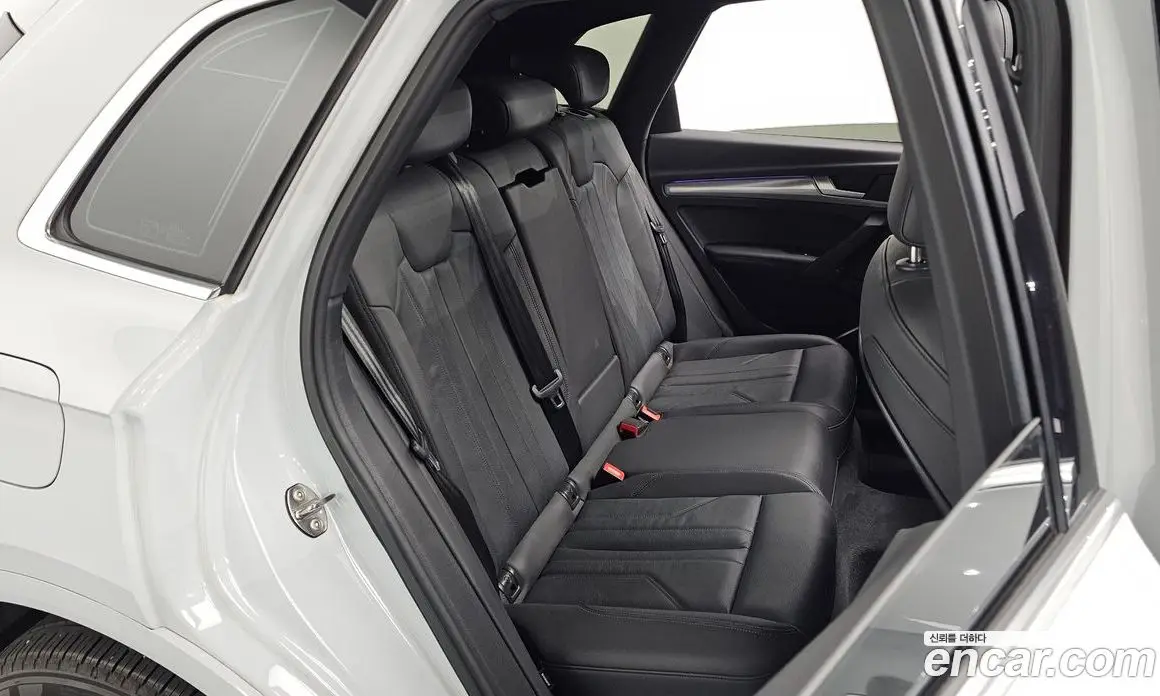 Audi Q5 2020 2.0 автомат (гидро), фото 17