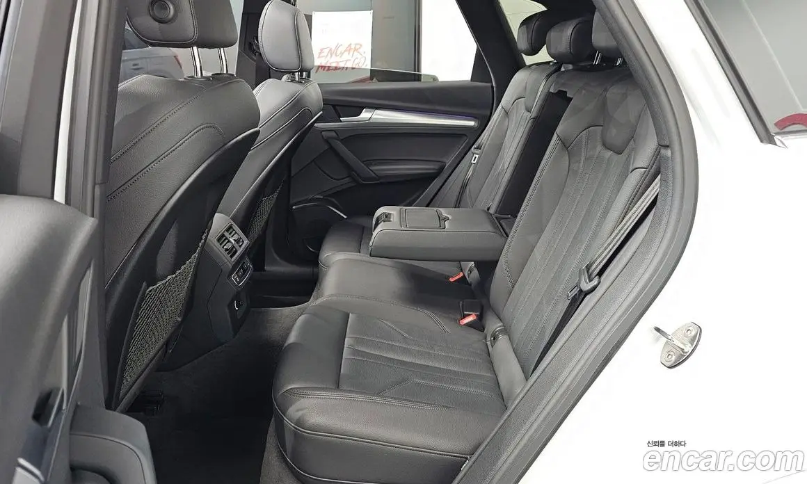 Audi Q5 2020 2.0 автомат (гидро), фото 18