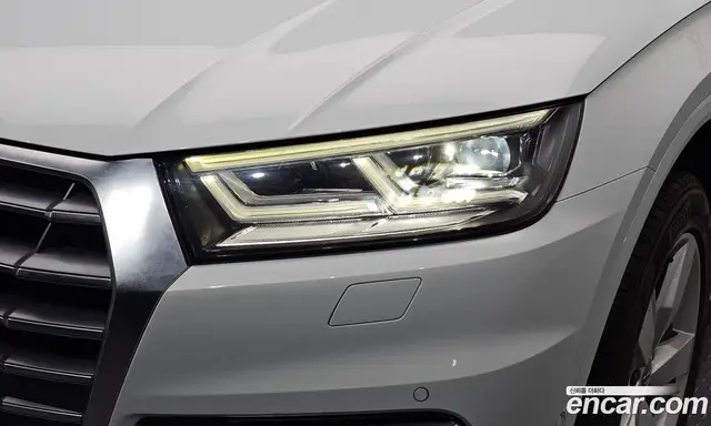Audi Q5 2020 2.0 автомат (гидро), миниатюра 8