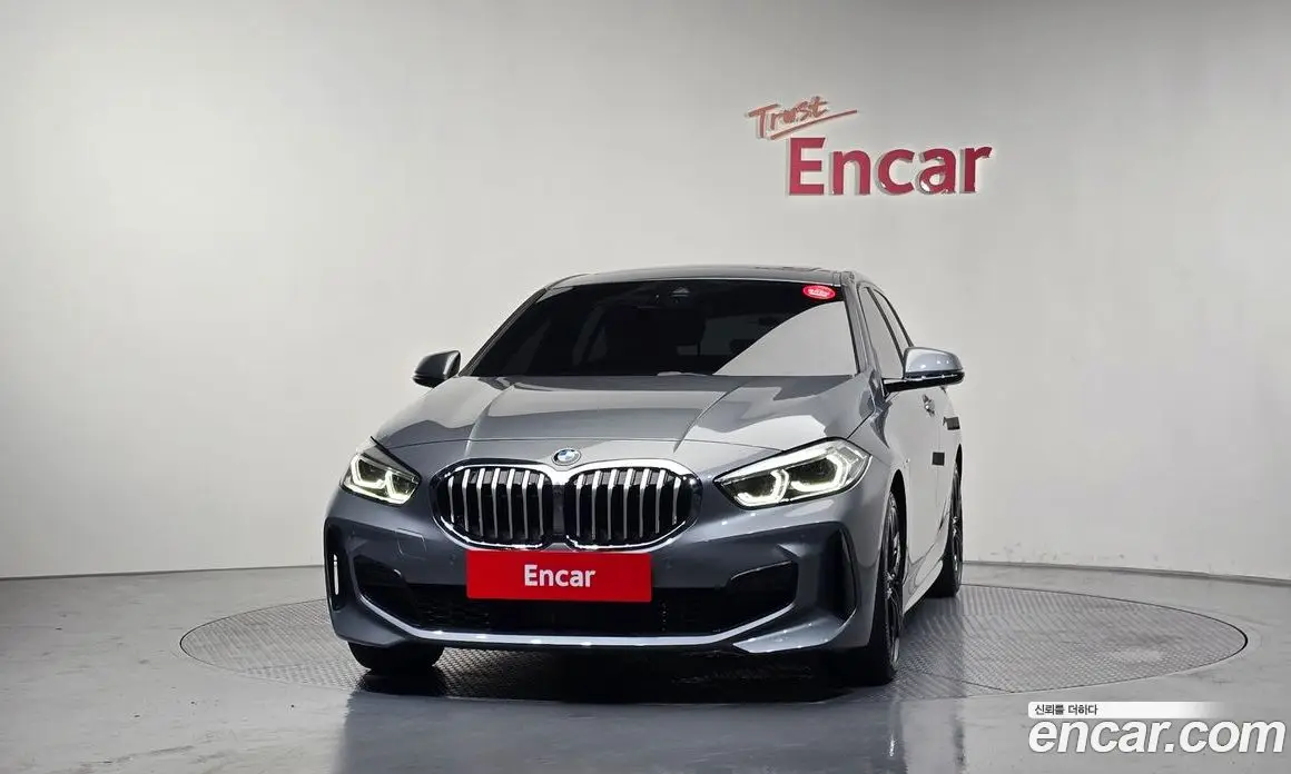 BMW 1 серия 2022 2.0 автомат (гидро), фото 3