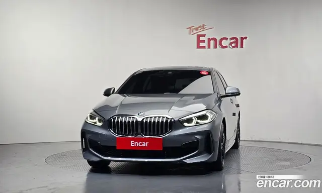 BMW 1 серия 2022 2.0 автомат (гидро), миниатюра 3