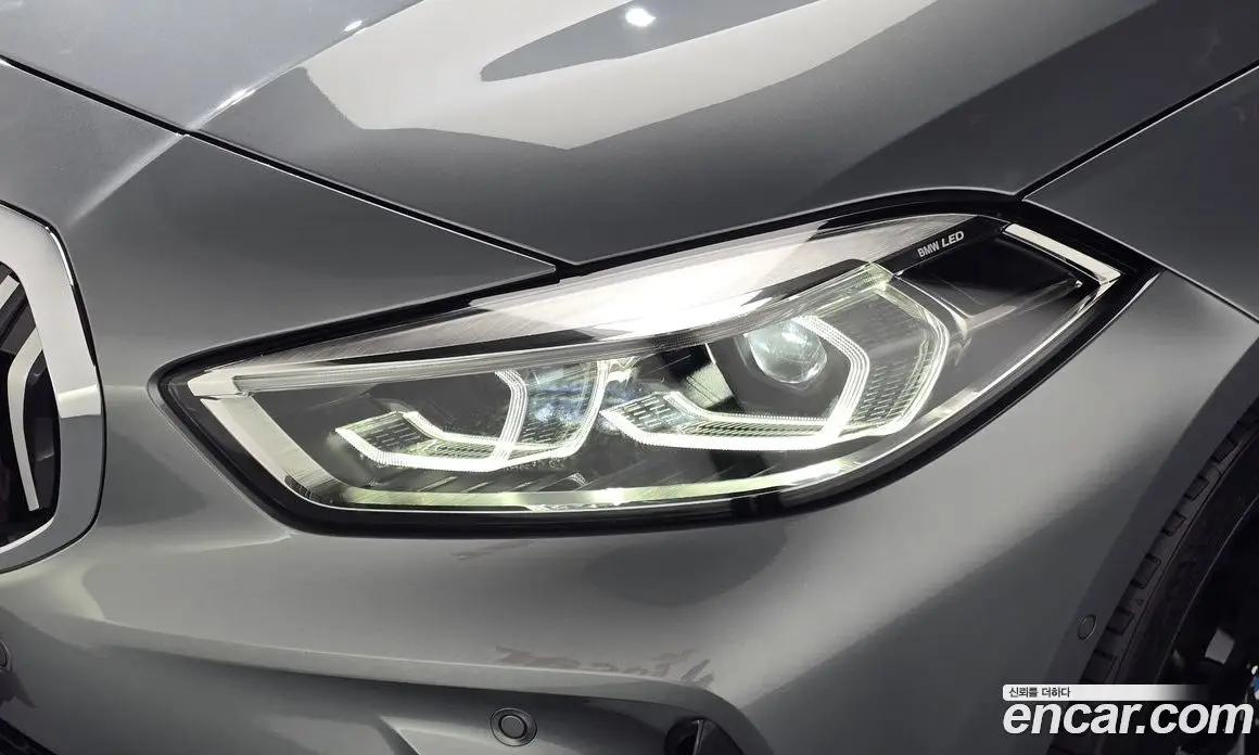 BMW 1 серия 2022 2.0 автомат (гидро), фото 8