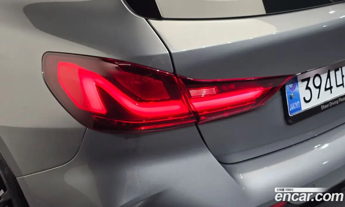 BMW 1 серия 2022 2.0 автомат (гидро), фото 9
