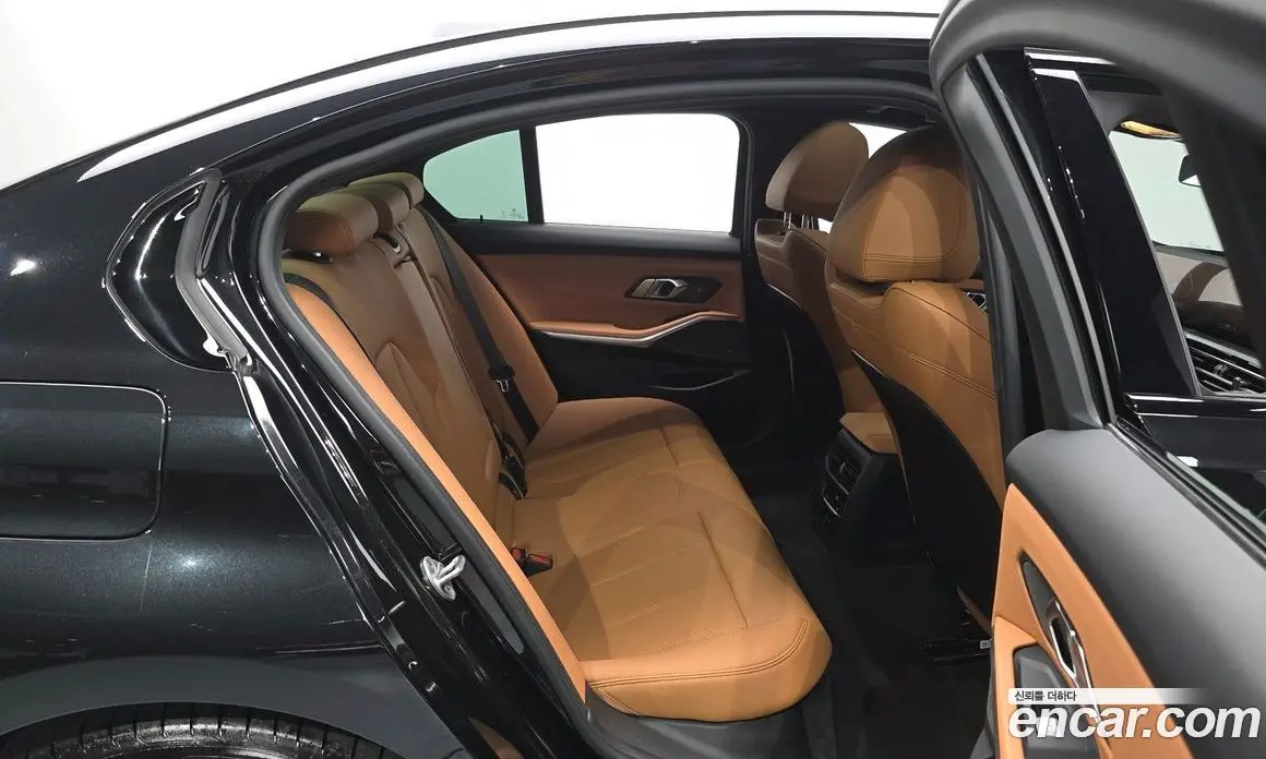 BMW 3 серия 2024 2.0 автомат (гидро), фото 18