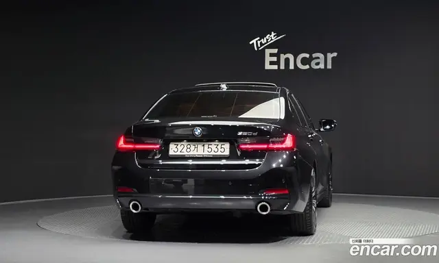 BMW 3 серия 2025 2.0 автомат (гидро), миниатюра 4 BMW 3 серия 2025 2.0 автомат (гидро), миниатюра 4