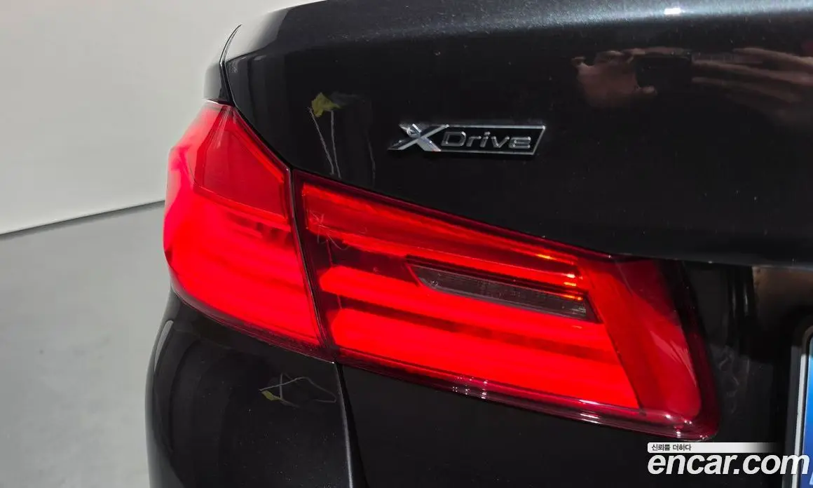 BMW 5 серия 2018 2.0 автомат (гидро), фото 9