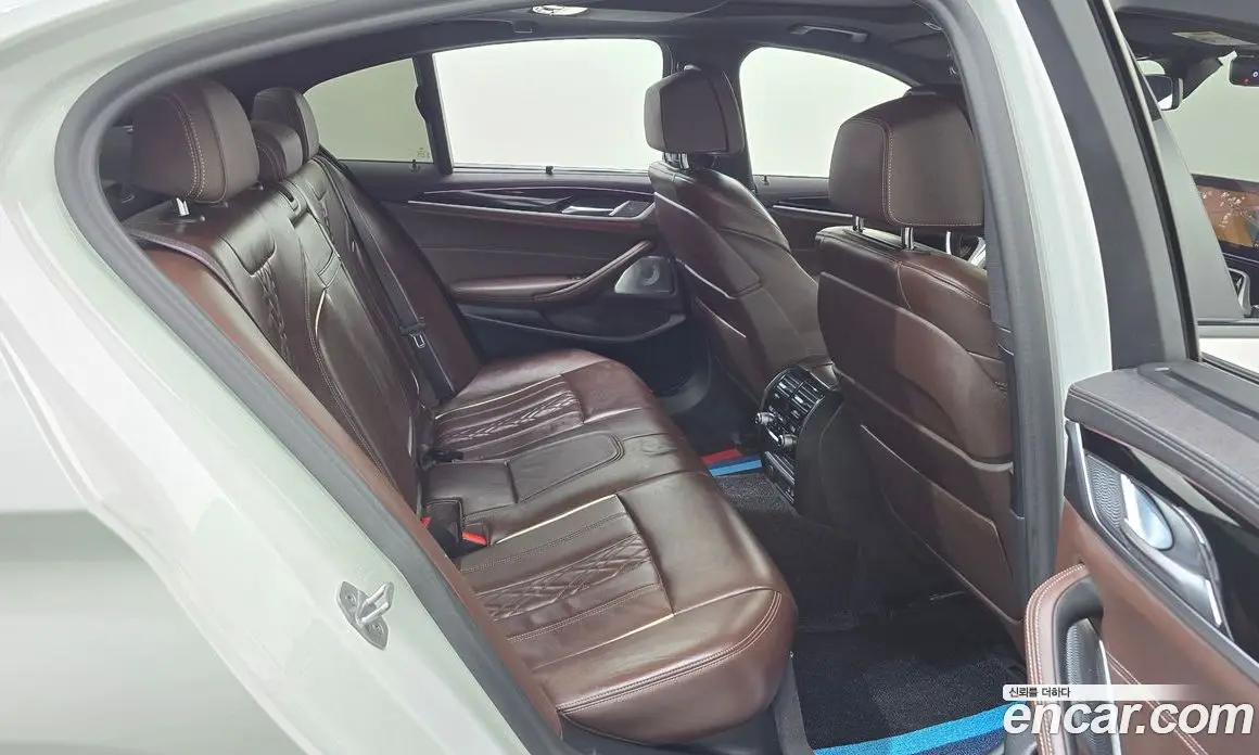 BMW 5 серия 2022 4.4 автомат (гидро), фото 17