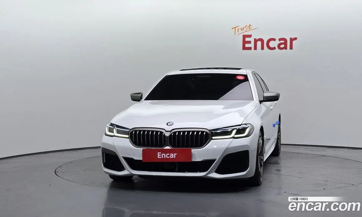 BMW 5 серия 2022 4.4 автомат (гидро), фото 3