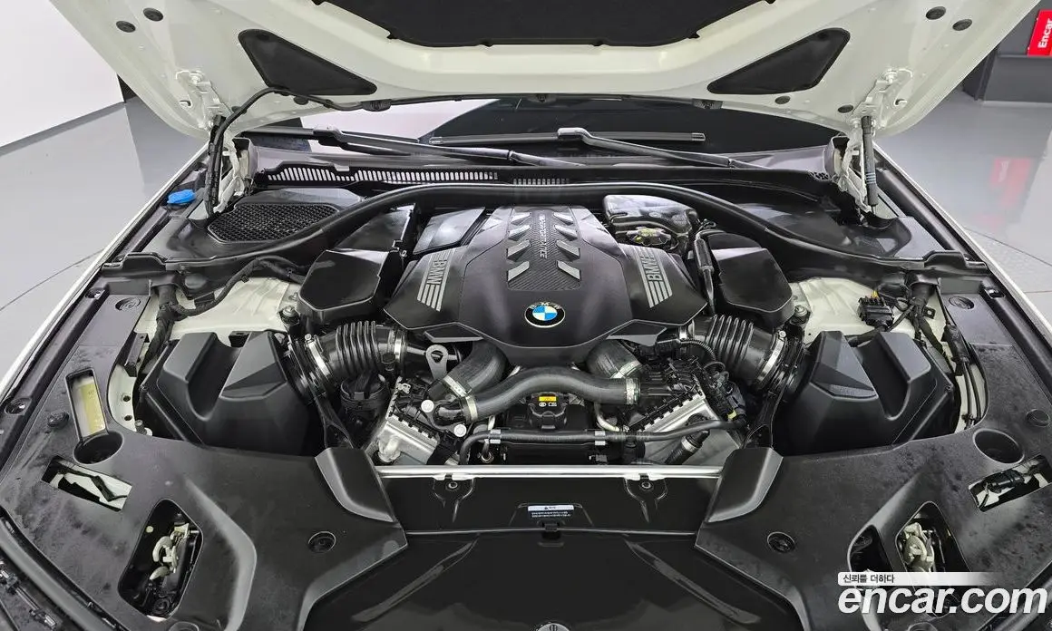 BMW 5 серия 2022 4.4 автомат (гидро), фото 6
