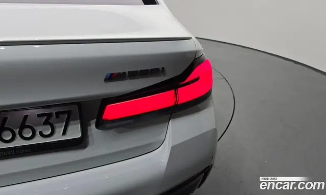 BMW 5 серия 2022 4.4 автомат (гидро), миниатюра 9