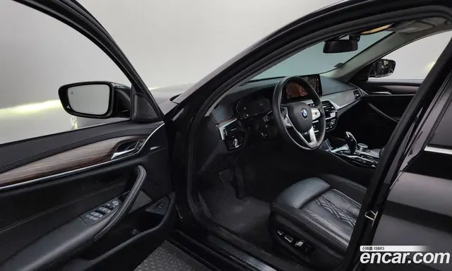 BMW 5 серия 2022 2.0 автомат (гидро), миниатюра 12