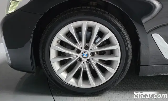BMW 5 серия 2022 2.0 автомат (гидро), миниатюра 5 BMW 5 серия 2022 2.0 автомат (гидро), миниатюра 5
