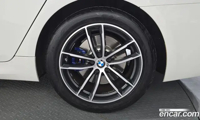 BMW 5 серия 2023 2.0 автомат (гидро), миниатюра 7 BMW 5 серия 2023 2.0 автомат (гидро), миниатюра 7