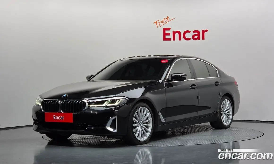 BMW 5 серия 2023 2.0 автомат (гидро), фото 1 BMW 5 серия 2023 2.0 автомат (гидро), фото 1