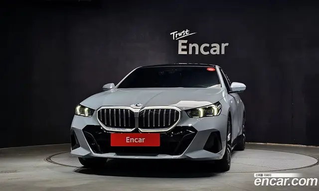 BMW 5 серия 2024 2.0 автомат (гидро), миниатюра 3