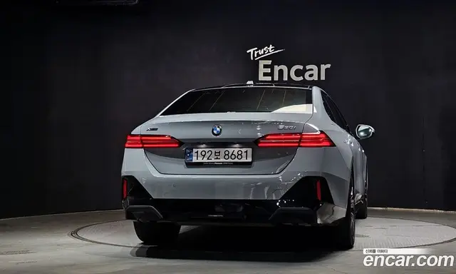 BMW 5 серия 2024 2.0 автомат (гидро), миниатюра 4
