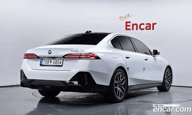 BMW 5 серия 2024 2.0 автомат (гидро), миниатюра 2