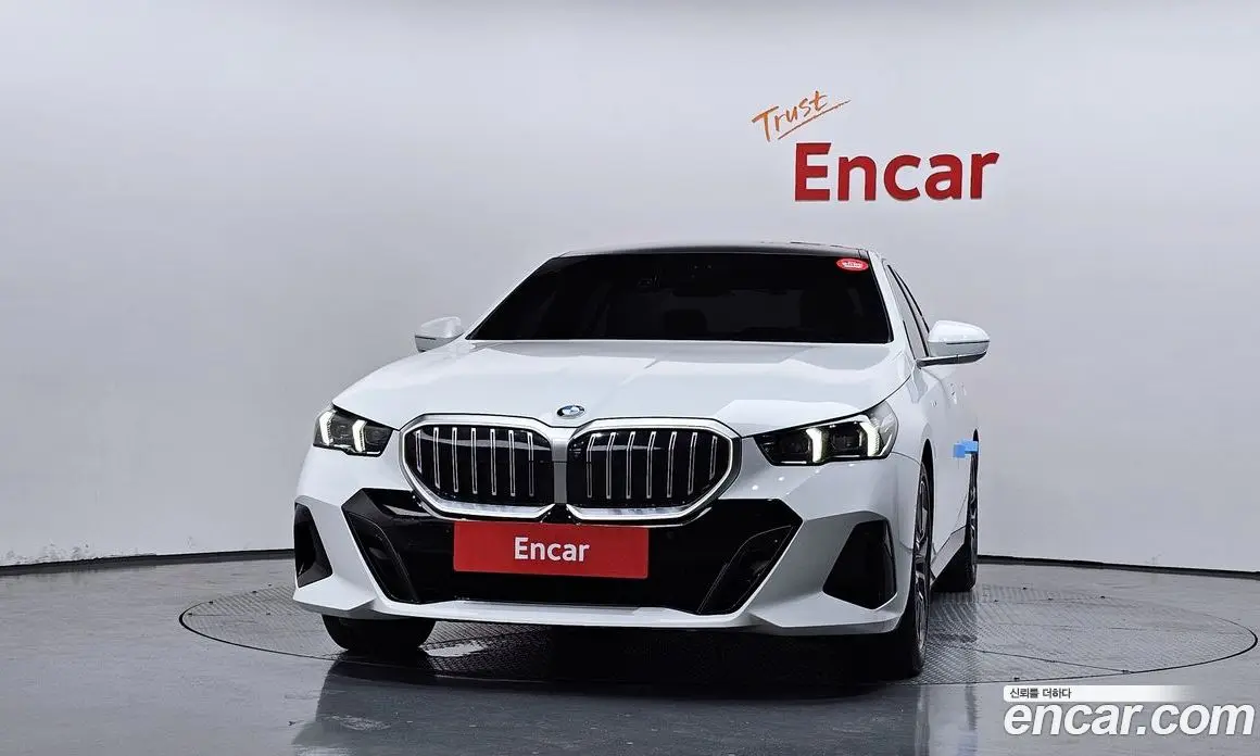 BMW 5 серия 2024 2.0 автомат (гидро), фото 3