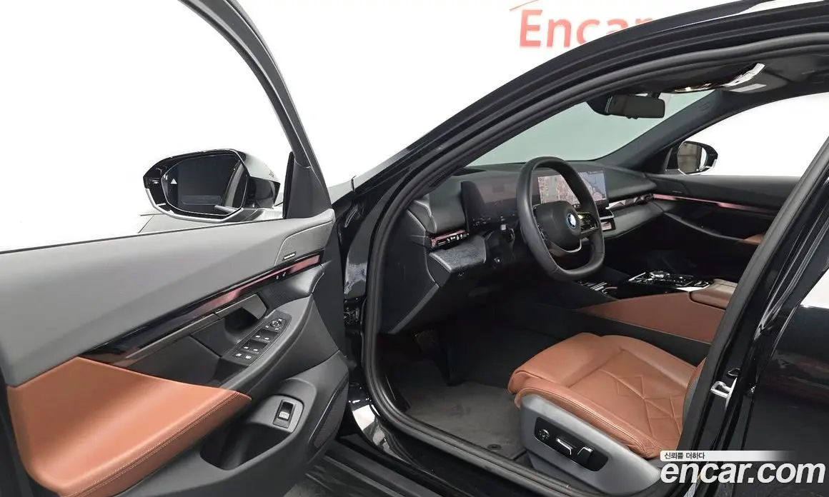 BMW 5 серия 2025 2.0 автомат (гидро), фото 12 BMW 5 серия 2025 2.0 автомат (гидро), фото 12