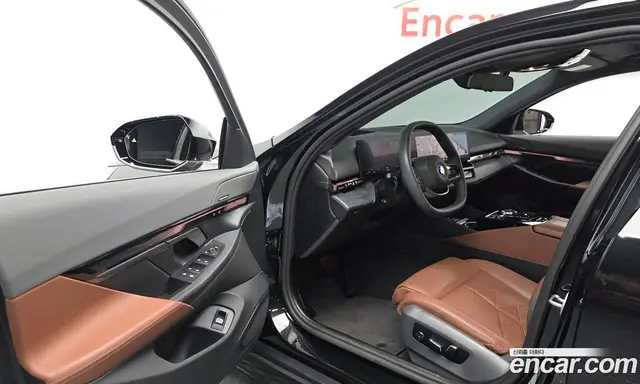 BMW 5 серия 2025 2.0 автомат (гидро), миниатюра 12