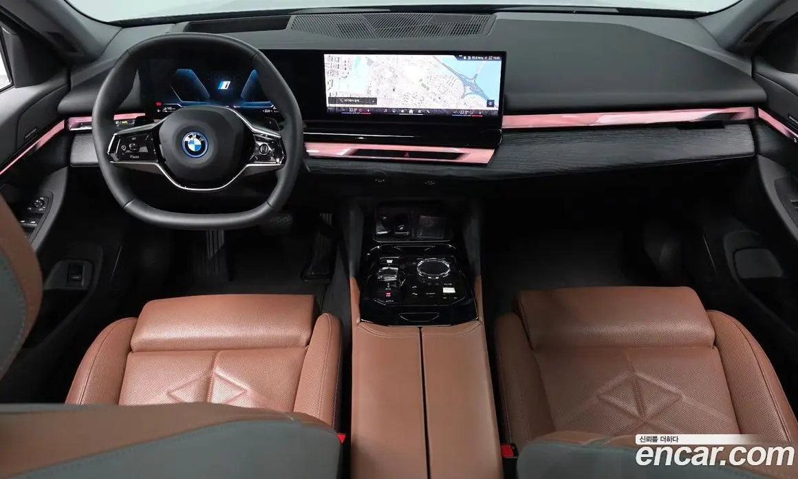BMW 5 серия 2025 2.0 автомат (гидро), фото 9 BMW 5 серия 2025 2.0 автомат (гидро), фото 9