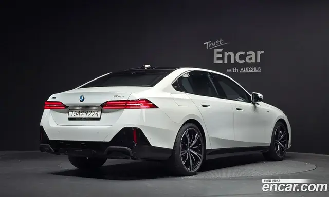 BMW 5 серия, 2025, 4 780 км
