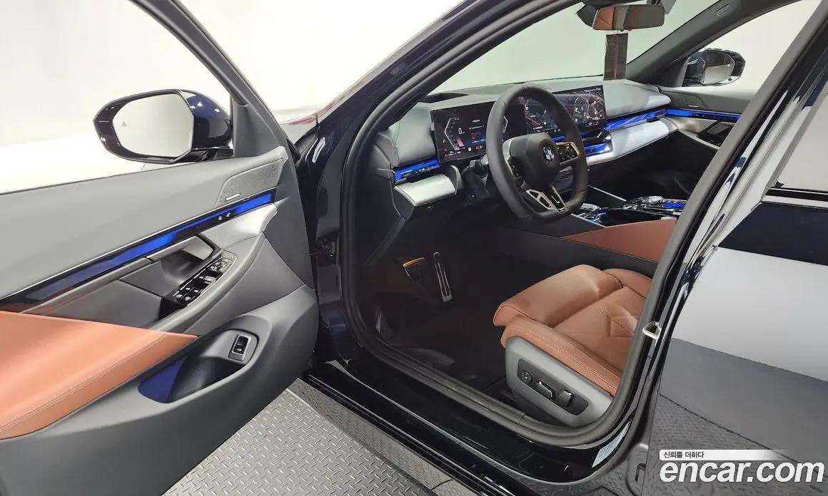 BMW 5 серия 2025 2.0 автомат (гидро), фото 13 BMW 5 серия 2025 2.0 автомат (гидро), фото 13