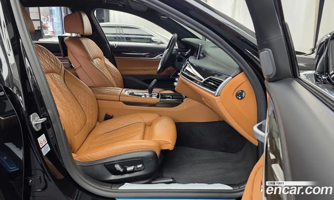 BMW 7 серия 2021 3.0 автомат (гидро), фото 17 BMW 7 серия 2021 3.0 автомат (гидро), фото 17