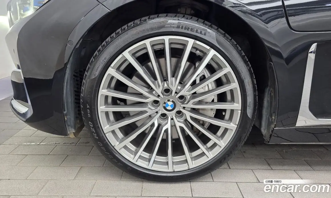 BMW 7 серия 2021 3.0 автомат (гидро), фото 5 BMW 7 серия 2021 3.0 автомат (гидро), фото 5