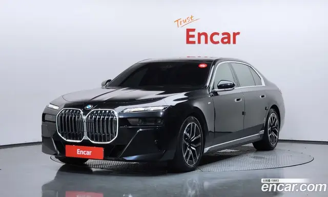 BMW 7 серия, 2023, 97 140 км