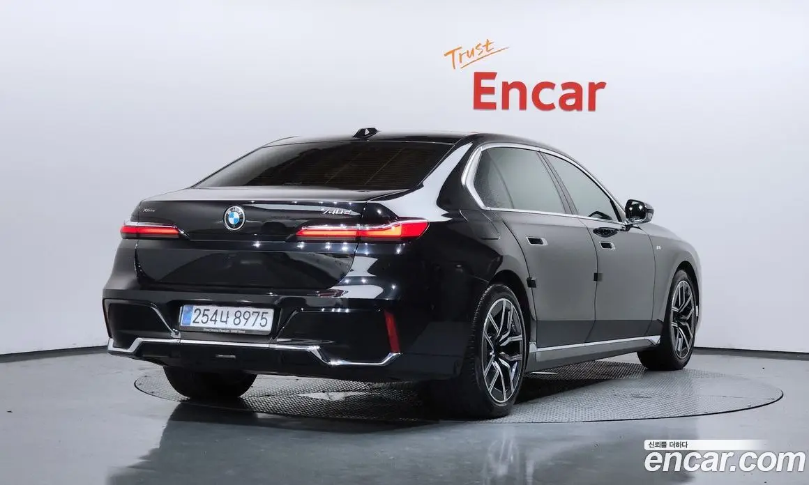 BMW 7 серия 2023 3.0 автомат (гидро), фото 2 BMW 7 серия 2023 3.0 автомат (гидро), фото 2