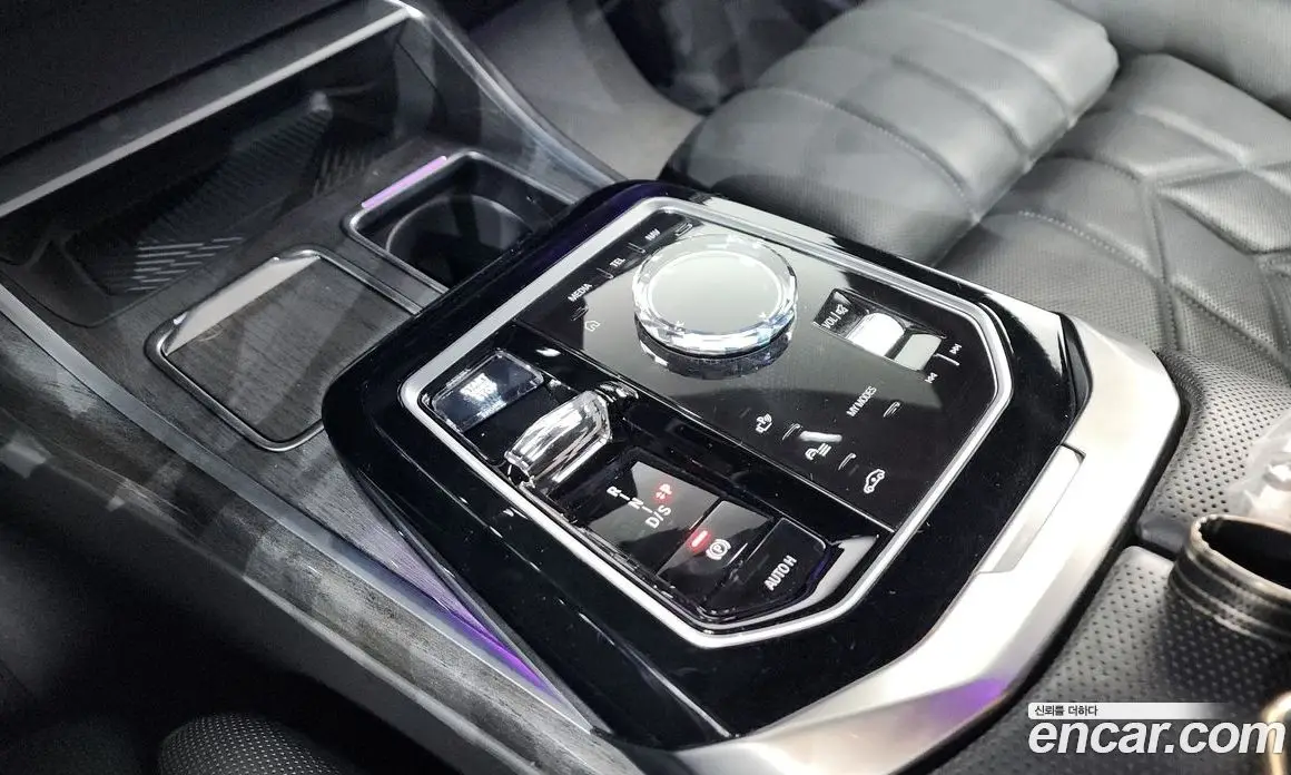 BMW 7 серия 2023 3.0 автомат (гидро), фото 12 BMW 7 серия 2023 3.0 автомат (гидро), фото 12
