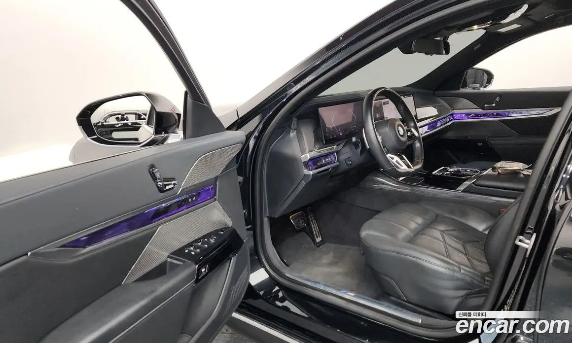 BMW 7 серия 2023 3.0 автомат (гидро), фото 13 BMW 7 серия 2023 3.0 автомат (гидро), фото 13