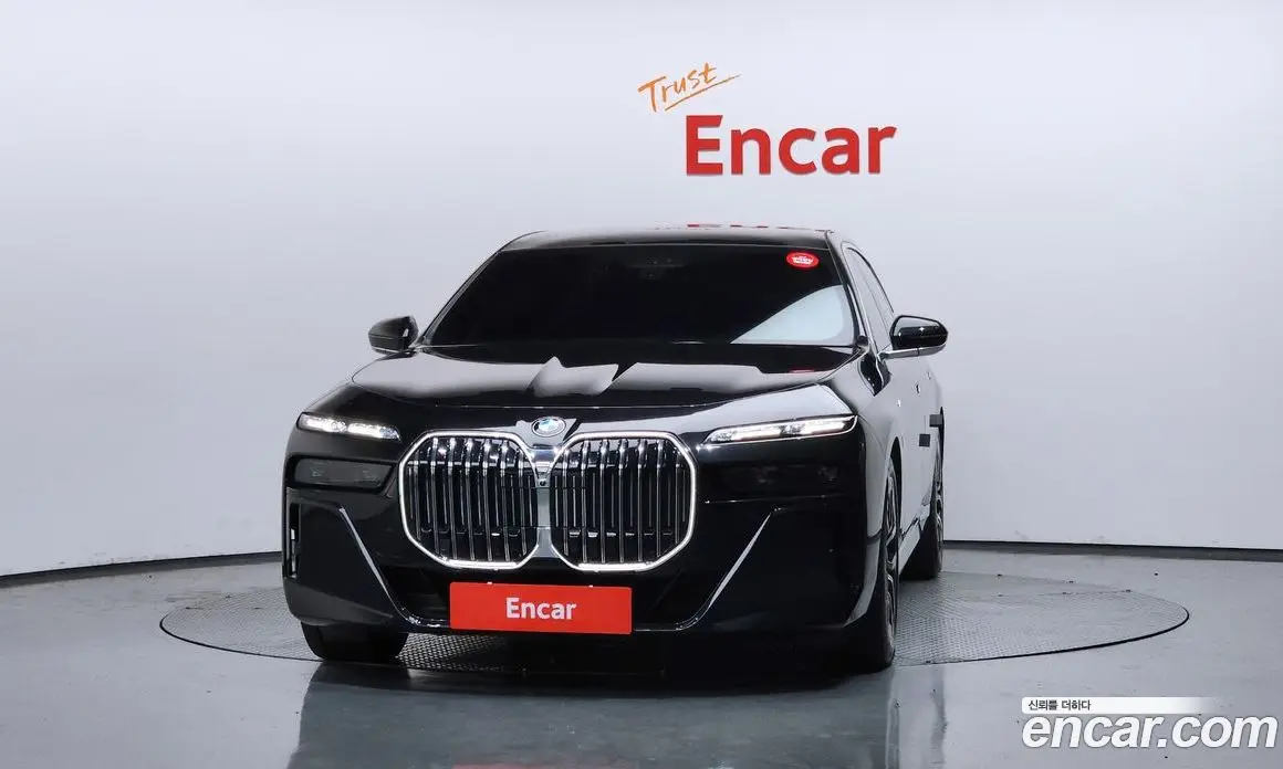 BMW 7 серия 2023 3.0 автомат (гидро), фото 3 BMW 7 серия 2023 3.0 автомат (гидро), фото 3