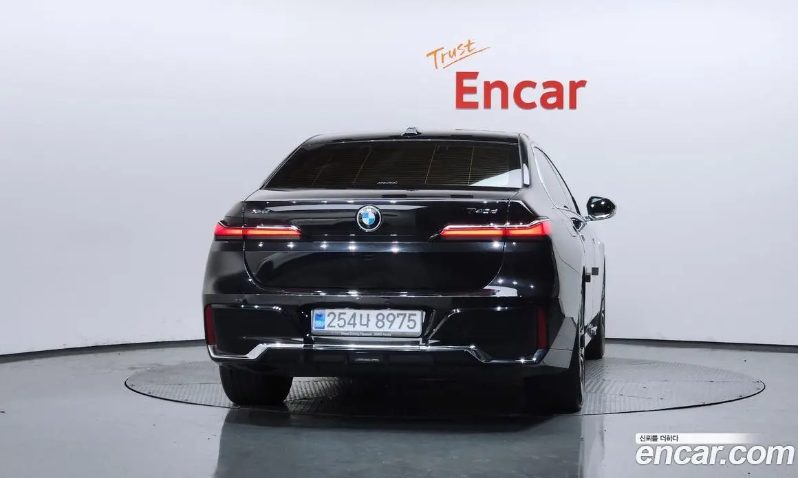 BMW 7 серия 2023 3.0 автомат (гидро), фото 4 BMW 7 серия 2023 3.0 автомат (гидро), фото 4