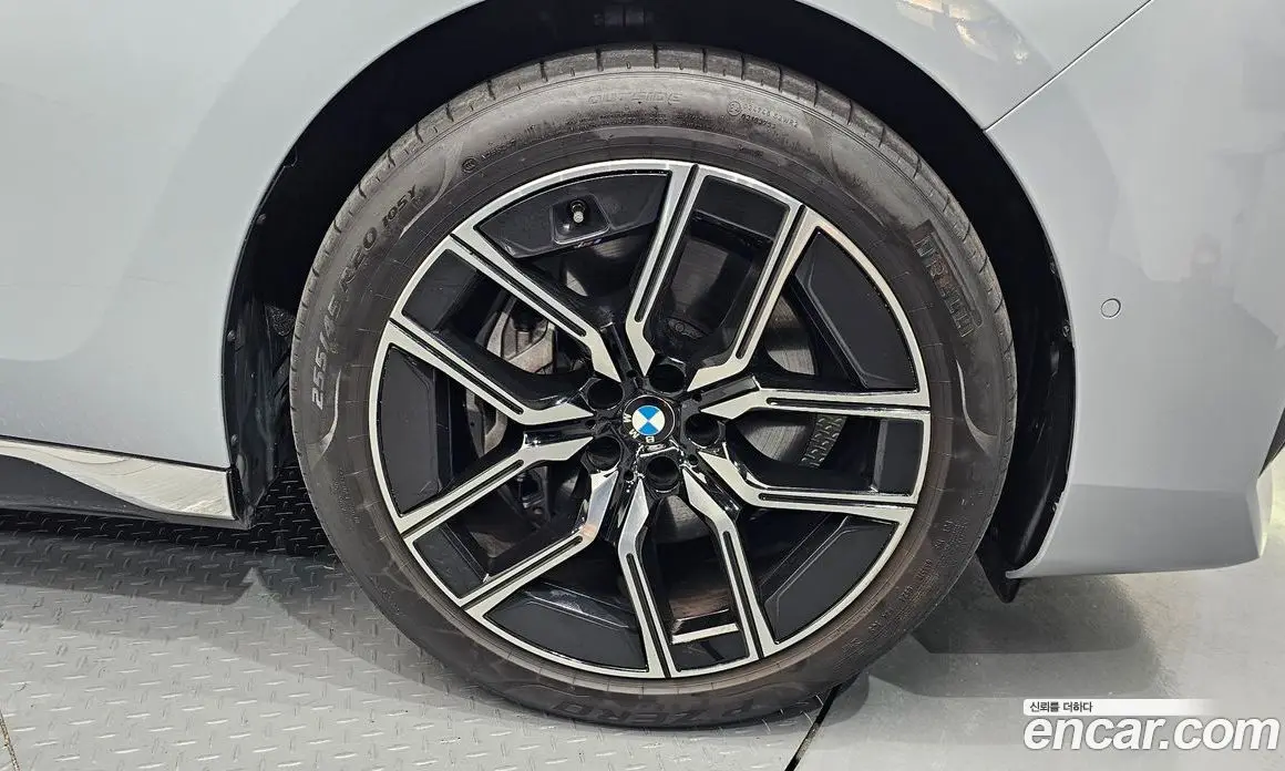 BMW 7 серия 2024 3.0 автомат (гидро), фото 7 BMW 7 серия 2024 3.0 автомат (гидро), фото 7